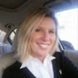 Meet your Posher, Suzanne